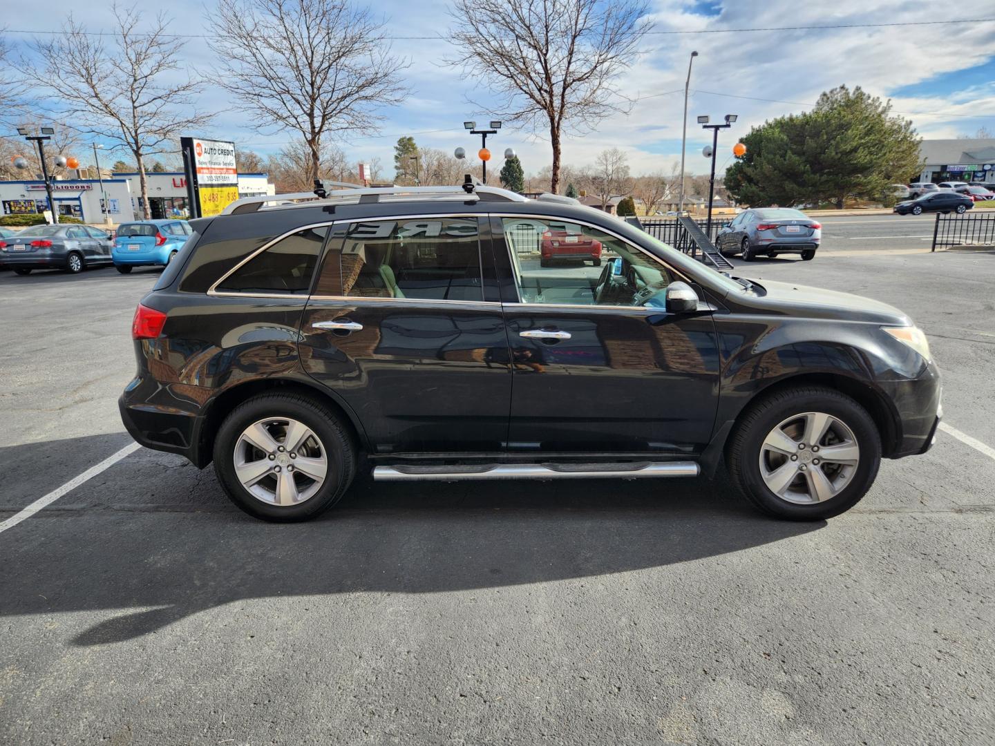 2011 ACURA MDX 6-SPD AT W/TECH PACK (2HNYD2H69BH) with an 3.7L V6 SOHC 24V engine, located at 8595 Washington St., Thornton, CO, 80229, (303) 287-5511, 39.852348, -104.978447 - Are you in the market for a pre-owned vehicle in Thornton, CO? Look no further than D1 Auto Credit - Thornton, your trusted used car dealer in Denver County, Jefferson County, and Adams County. We specialize in providing bad credit auto loans for quality used and pre-owned cars, trucks, vans, SUVs, - Photo#4